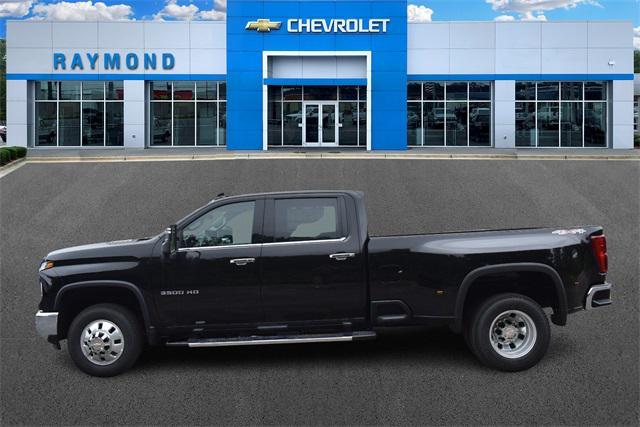 new 2025 Chevrolet Silverado 3500 car, priced at $83,237