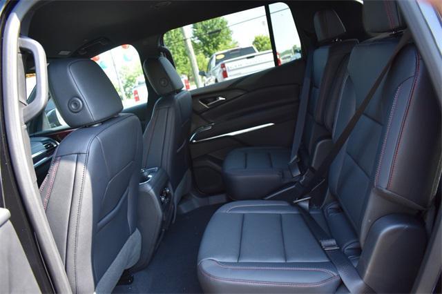 new 2025 Chevrolet Traverse car, priced at $48,825