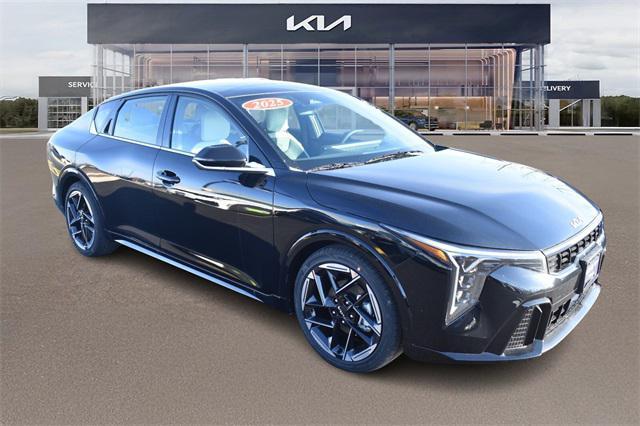 new 2025 Kia K4 car, priced at $25,749