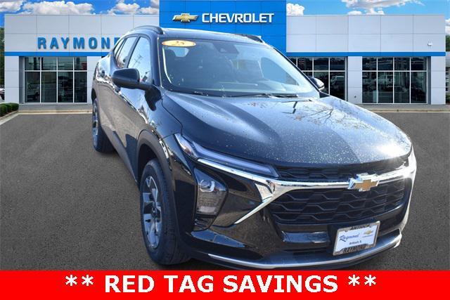 new 2025 Chevrolet Trax car, priced at $25,193