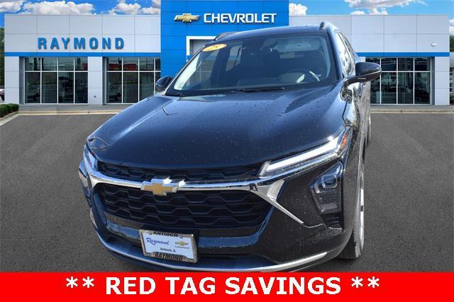 new 2025 Chevrolet Trax car, priced at $25,193