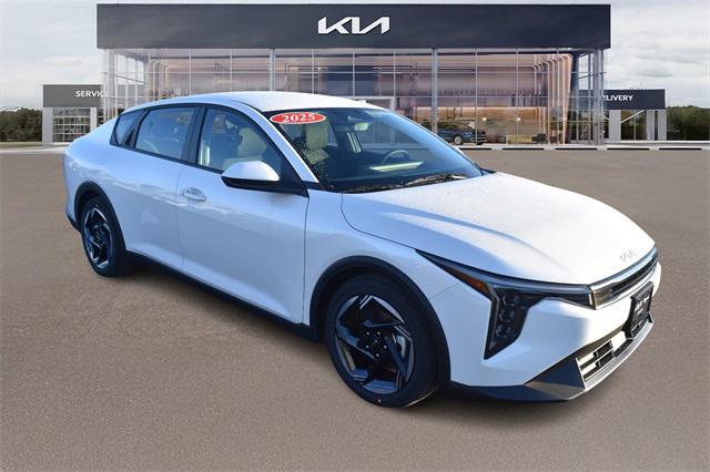 new 2025 Kia K4 car, priced at $24,646