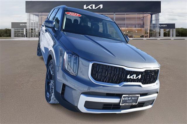 new 2025 Kia Telluride car, priced at $44,593