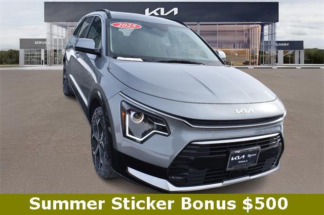 new 2025 Kia Niro car, priced at $30,045