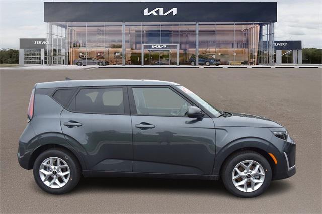 new 2025 Kia Soul car, priced at $21,809