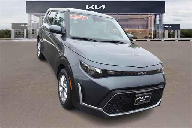new 2025 Kia Soul car, priced at $21,809