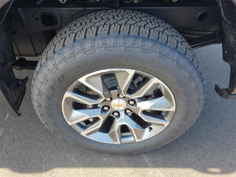 new 2024 Chevrolet Silverado 1500 car, priced at $47,595