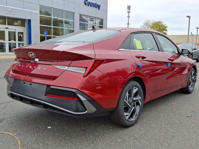 new 2025 Hyundai Elantra car, priced at $26,048