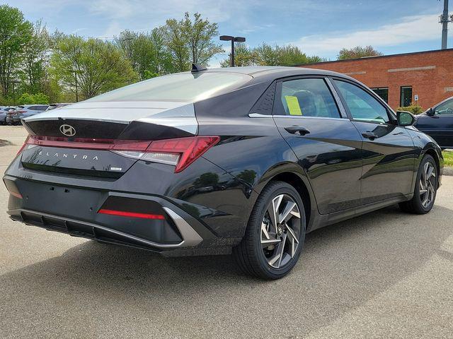 new 2024 Hyundai Elantra car, priced at $28,138