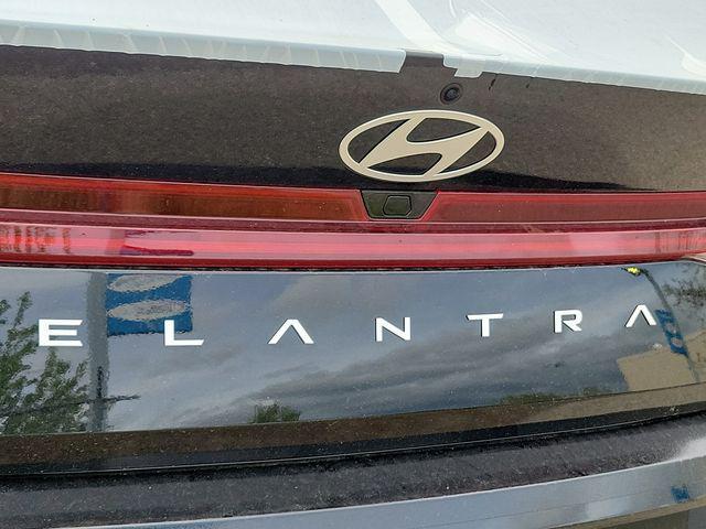 new 2024 Hyundai Elantra car, priced at $28,138