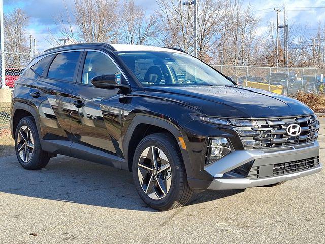 new 2025 Hyundai Tucson car, priced at $33,980