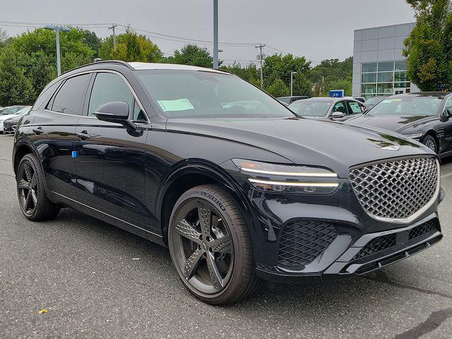 new 2025 Genesis GV70 car, priced at $62,474