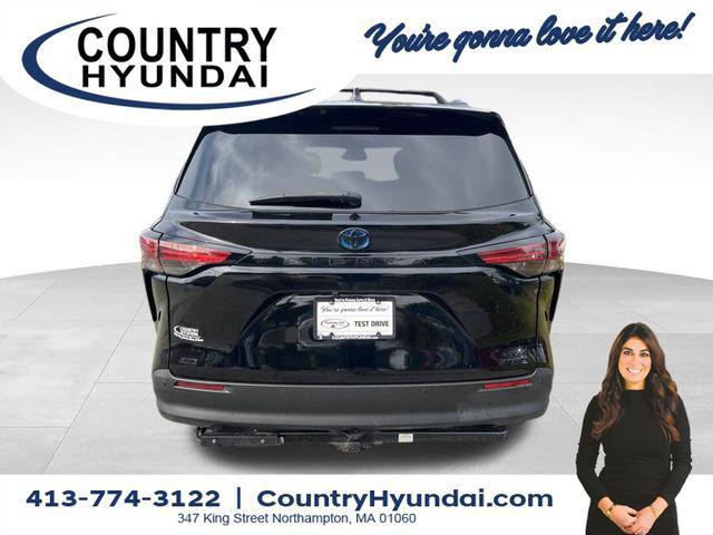 used 2022 Toyota Sienna car, priced at $42,998