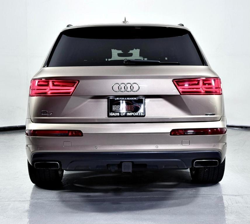 used 2019 Audi Q7 car, priced at $27,500