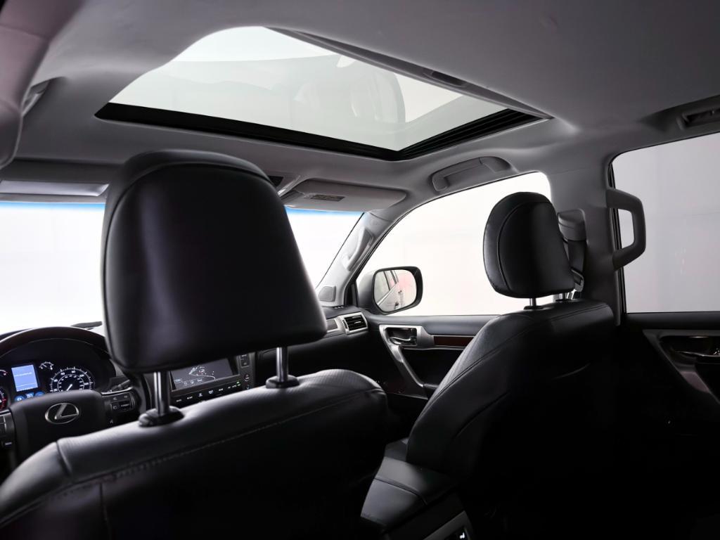 used 2018 Lexus GX 460 car, priced at $24,900