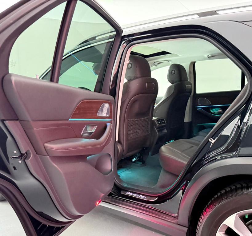 used 2020 Mercedes-Benz GLE 350 car, priced at $26,900