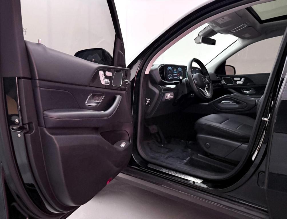 used 2020 Mercedes-Benz GLE 350 car, priced at $31,500