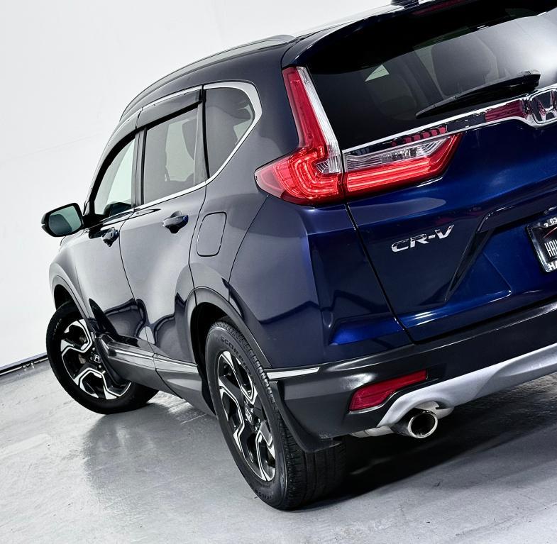 used 2017 Honda CR-V car, priced at $19,900