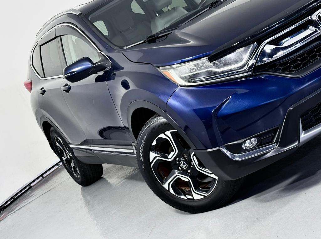 used 2017 Honda CR-V car, priced at $19,900