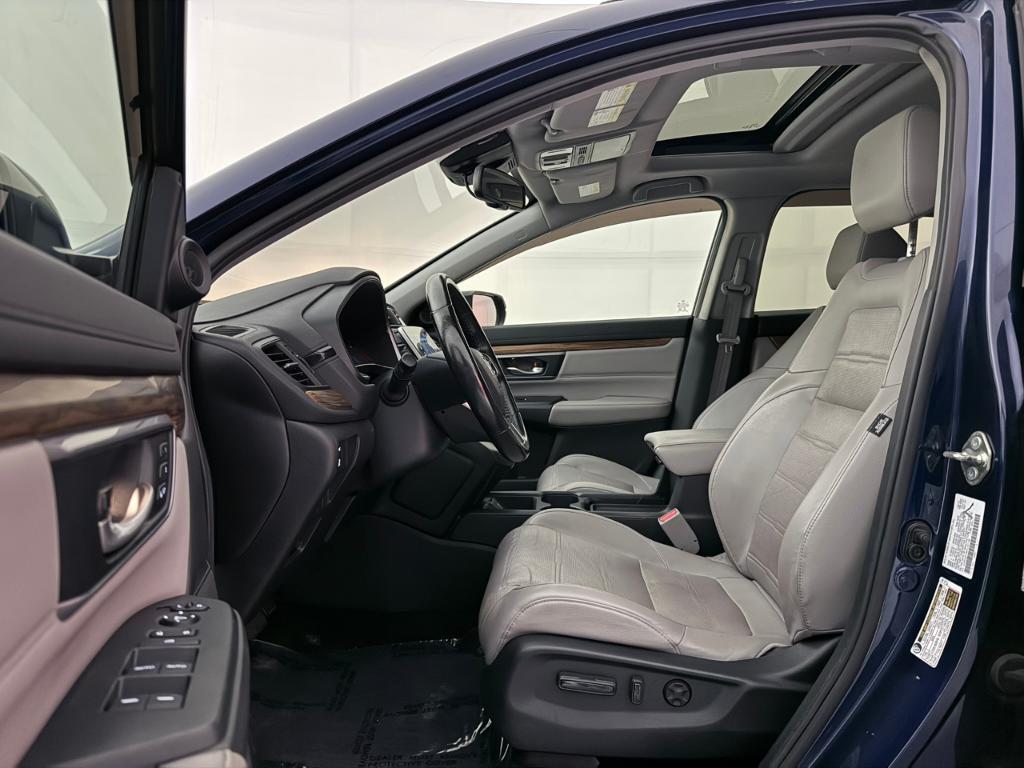 used 2017 Honda CR-V car, priced at $19,900