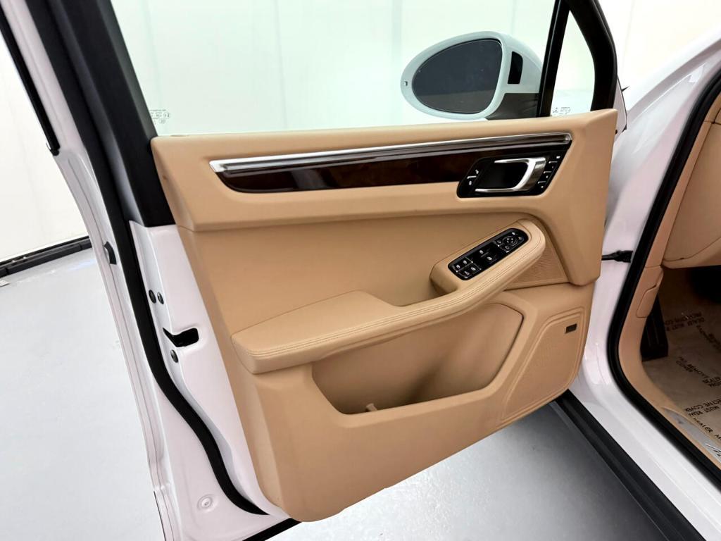 used 2016 Porsche Macan car, priced at $18,600