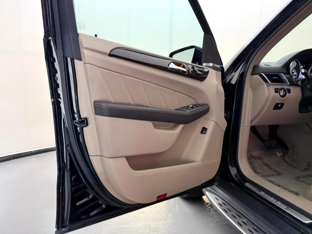 used 2016 Mercedes-Benz GL-Class car, priced at $16,200