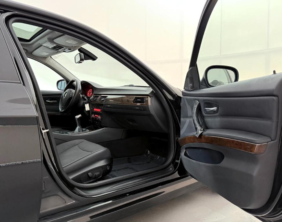 used 2011 BMW 328 car, priced at $8,400