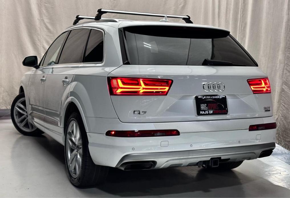 used 2018 Audi Q7 car, priced at $23,900