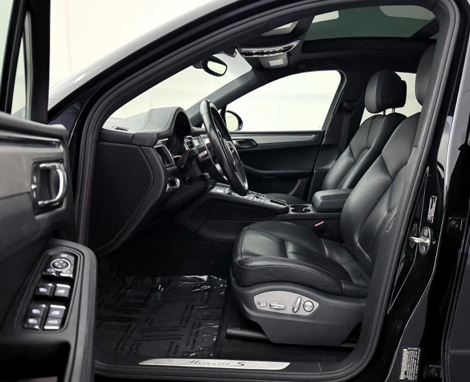 used 2016 Porsche Macan car, priced at $19,995