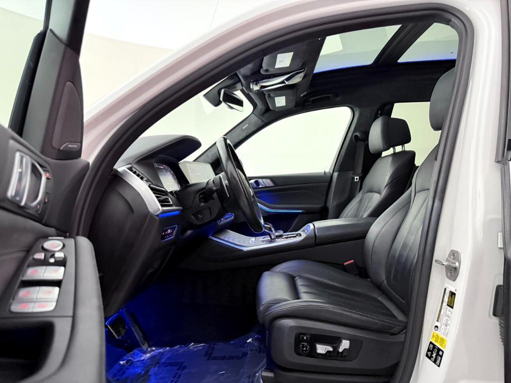 used 2021 BMW X7 car, priced at $48,400