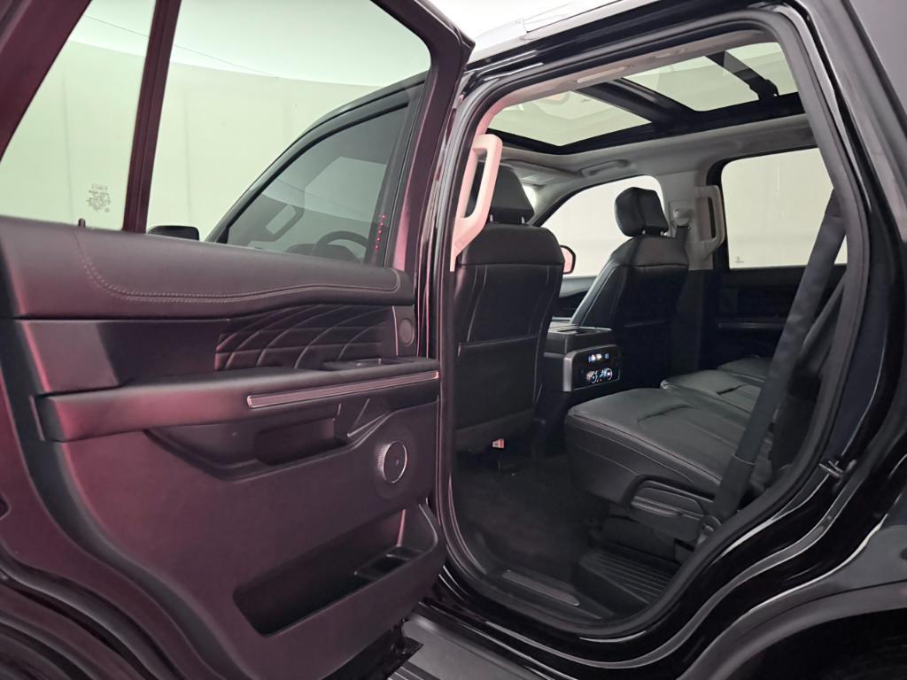 used 2020 Ford Expedition car, priced at $35,600