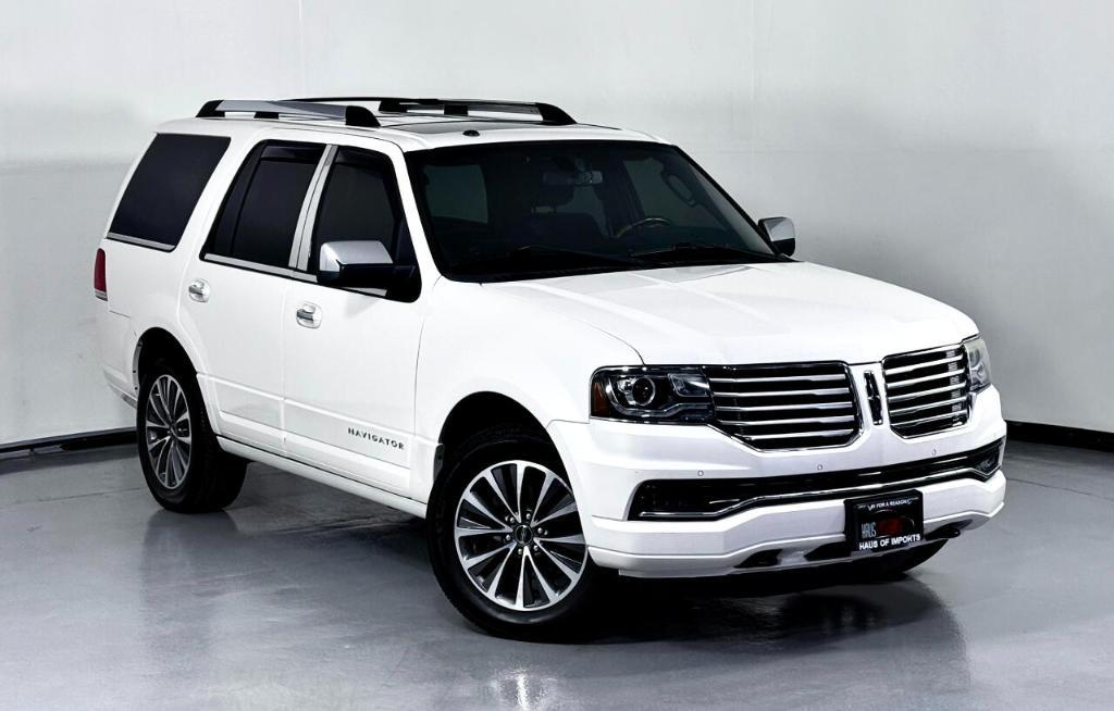 used 2015 Lincoln Navigator car, priced at $14,400