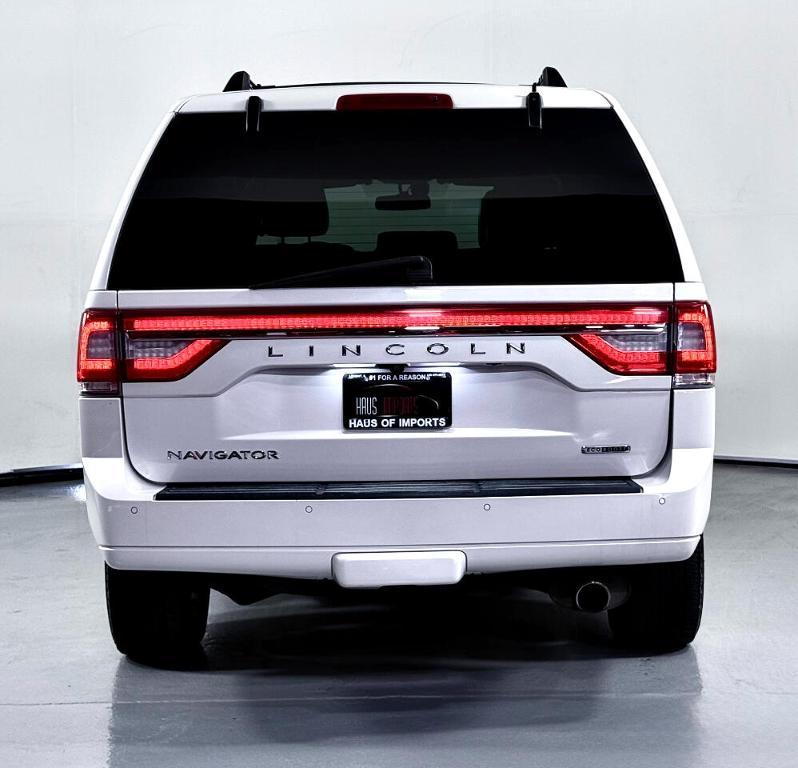 used 2015 Lincoln Navigator car, priced at $14,400