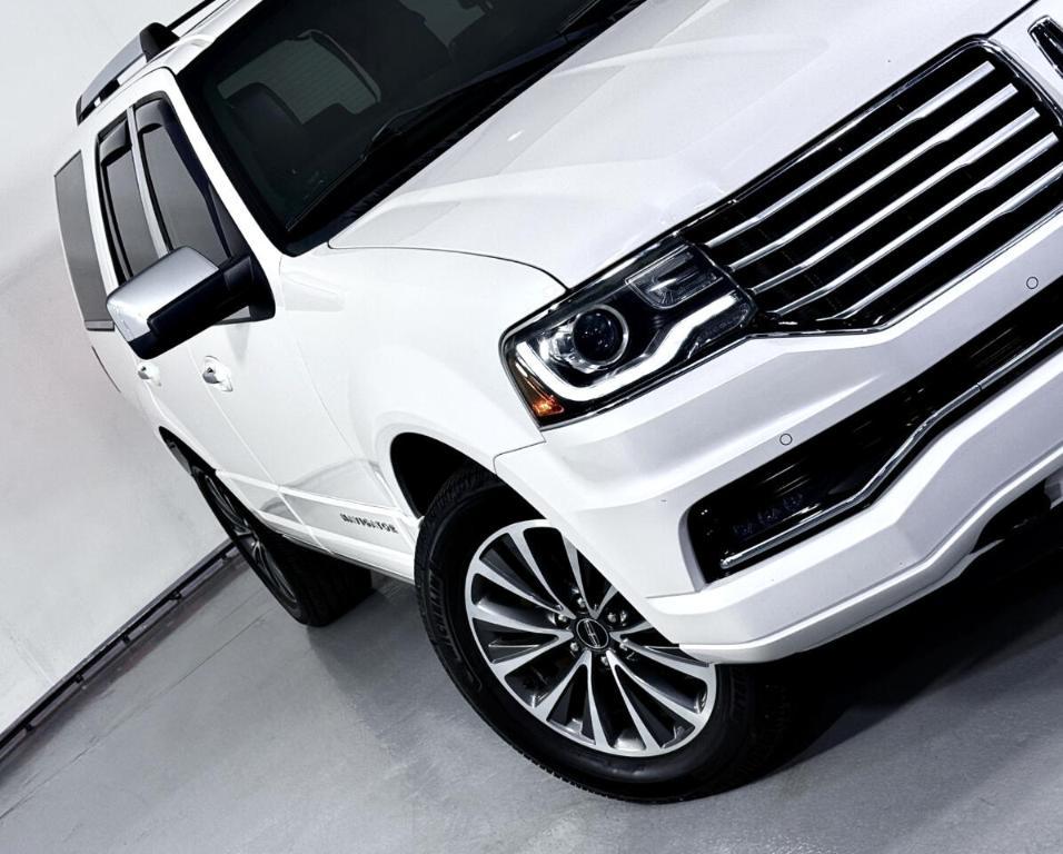 used 2015 Lincoln Navigator car, priced at $14,400