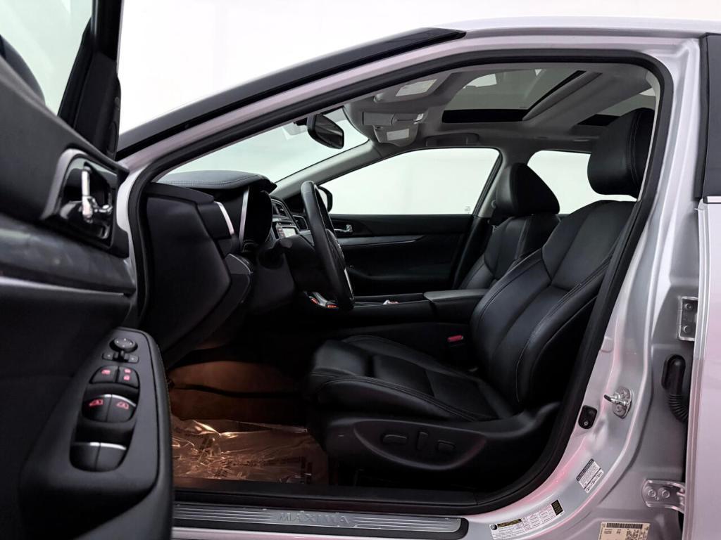 used 2016 Nissan Maxima car, priced at $13,200