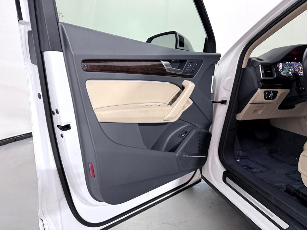 used 2018 Audi Q5 car, priced at $15,500