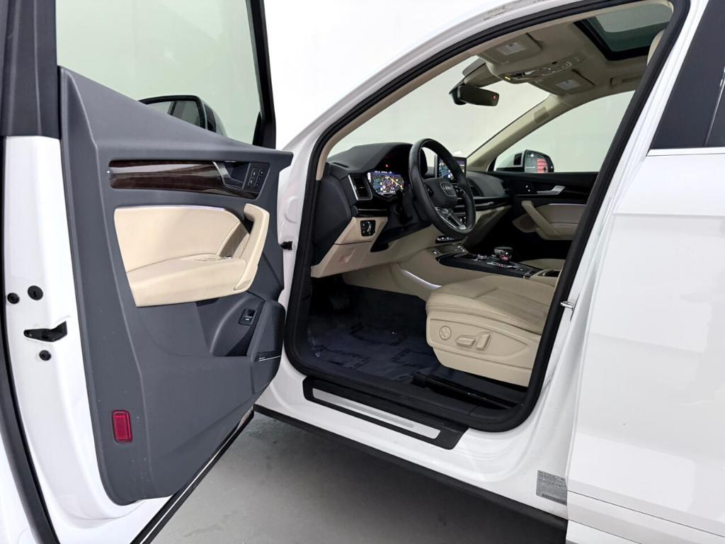 used 2018 Audi Q5 car, priced at $15,500