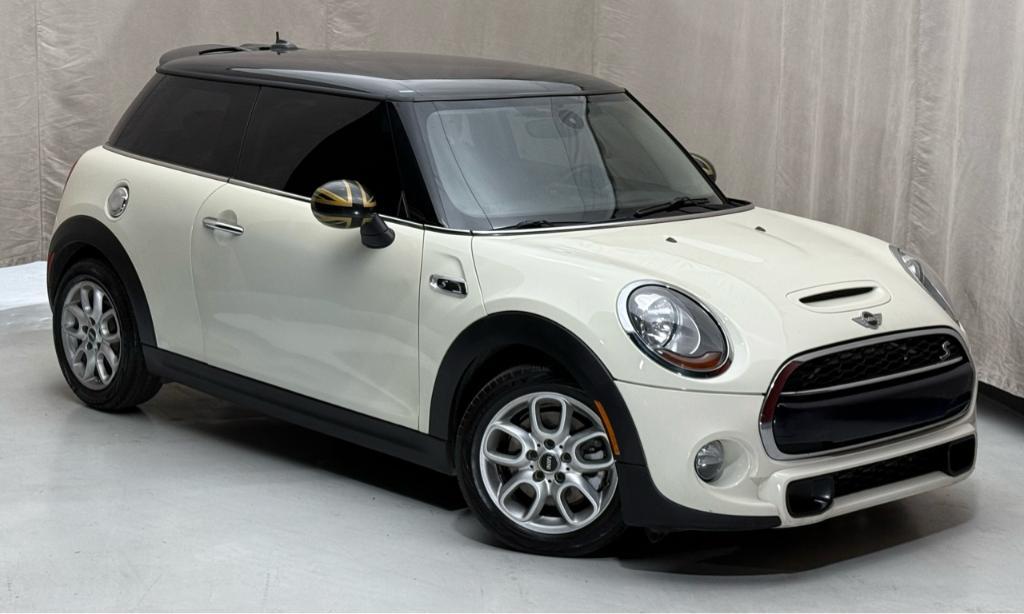 used 2015 MINI Hardtop car, priced at $8,900