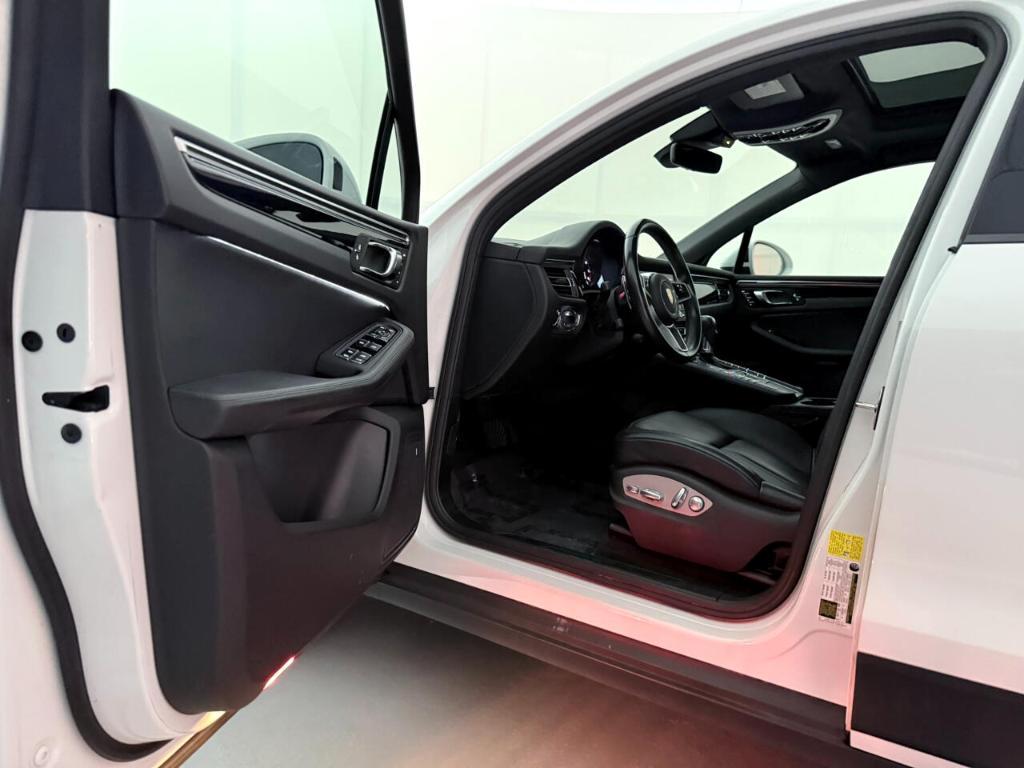 used 2020 Porsche Macan car, priced at $31,500