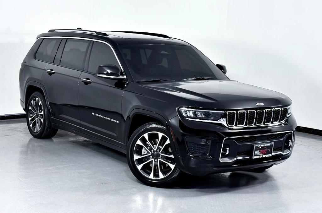 used 2021 Jeep Grand Cherokee L car, priced at $31,900