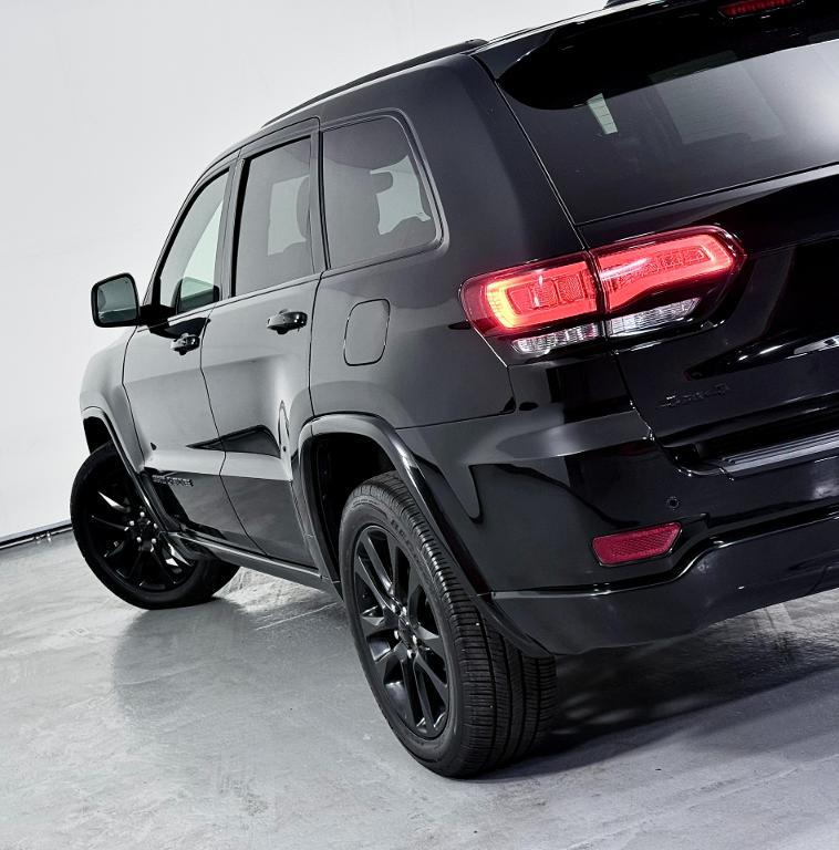 used 2020 Jeep Grand Cherokee car, priced at $19,500