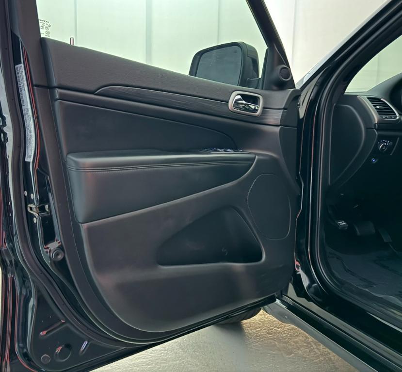 used 2020 Jeep Grand Cherokee car, priced at $19,500