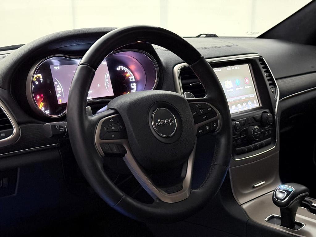 used 2015 Jeep Grand Cherokee car, priced at $19,500