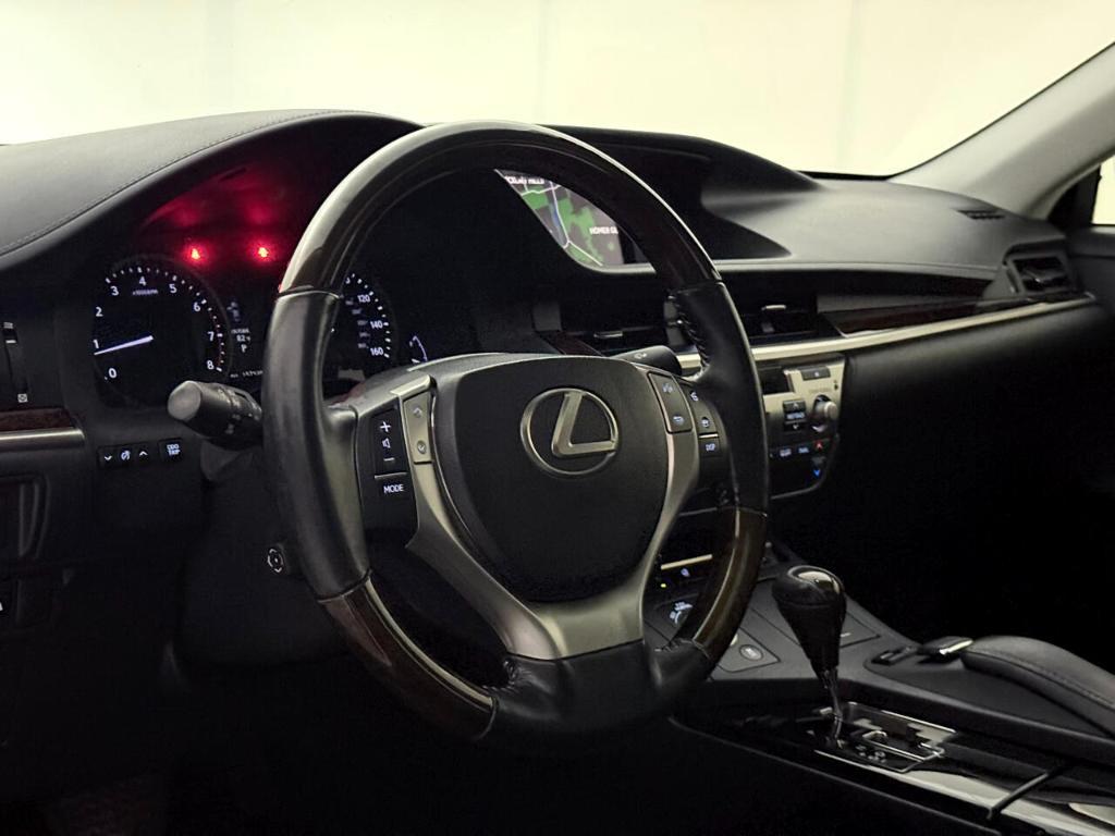 used 2013 Lexus ES 350 car, priced at $9,998