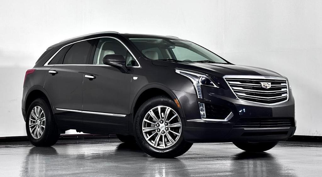 used 2018 Cadillac XT5 car, priced at $22,500