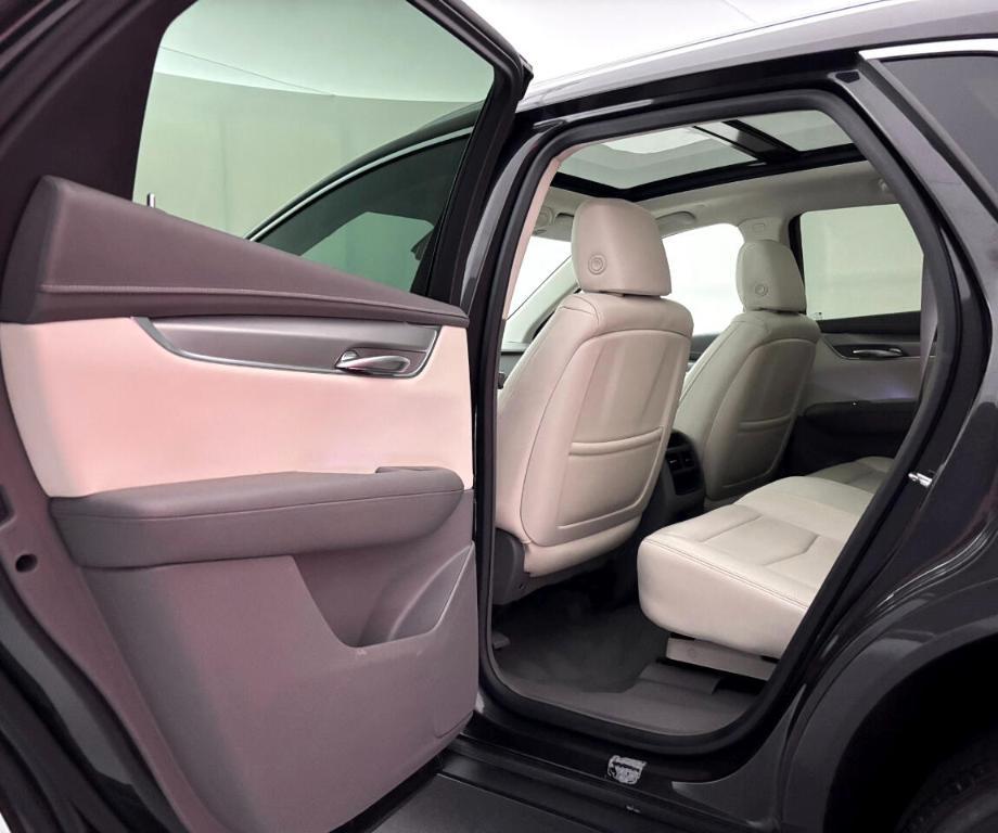 used 2018 Cadillac XT5 car, priced at $22,500
