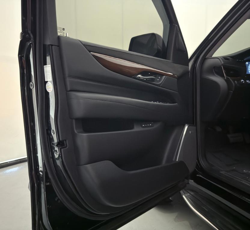 used 2017 Cadillac Escalade car, priced at $31,500