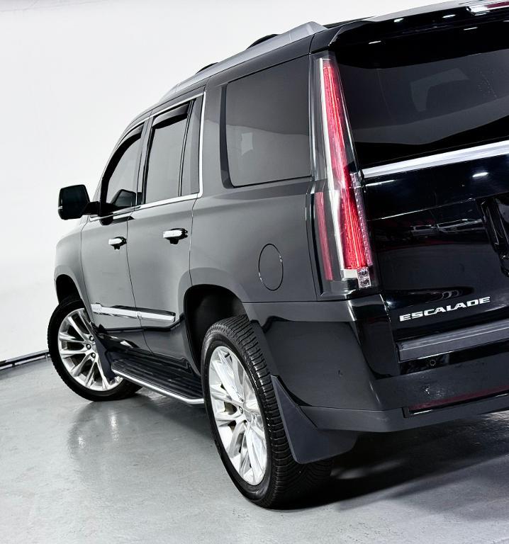used 2017 Cadillac Escalade car, priced at $31,500