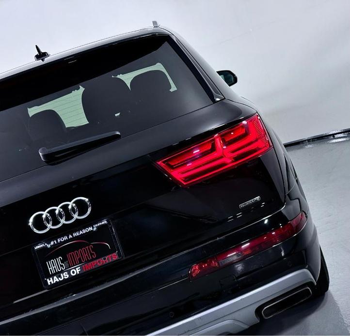 used 2018 Audi Q7 car, priced at $20,400