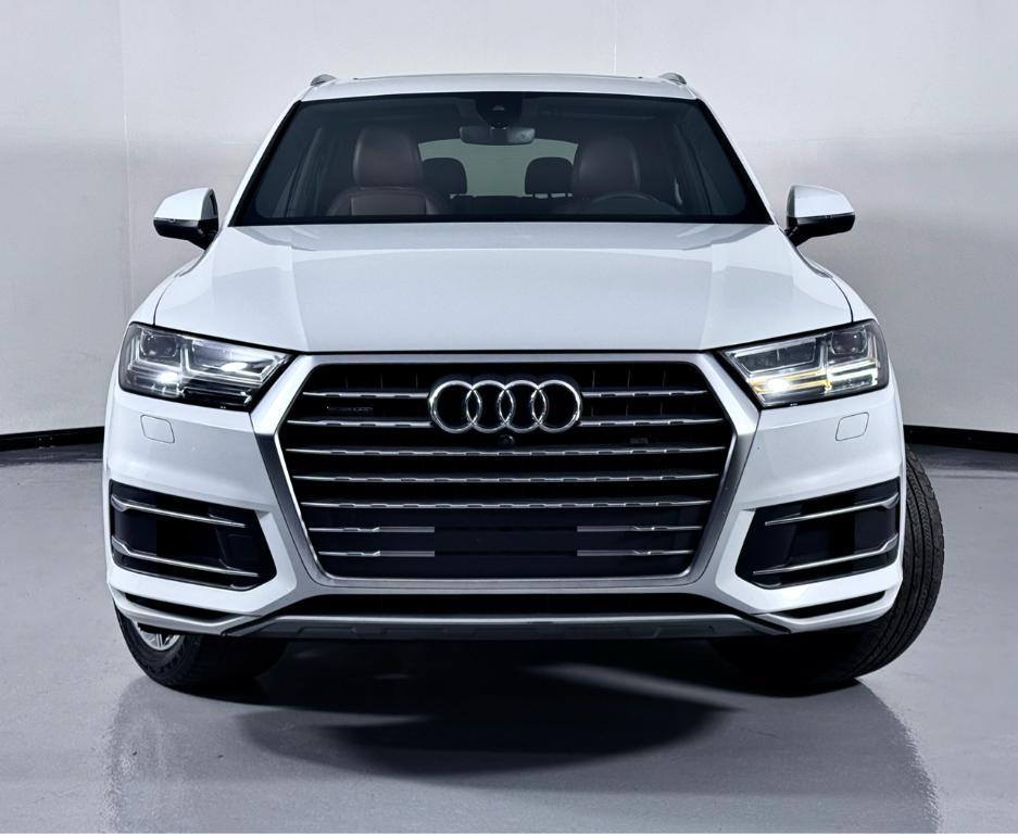 used 2019 Audi Q7 car, priced at $18,500